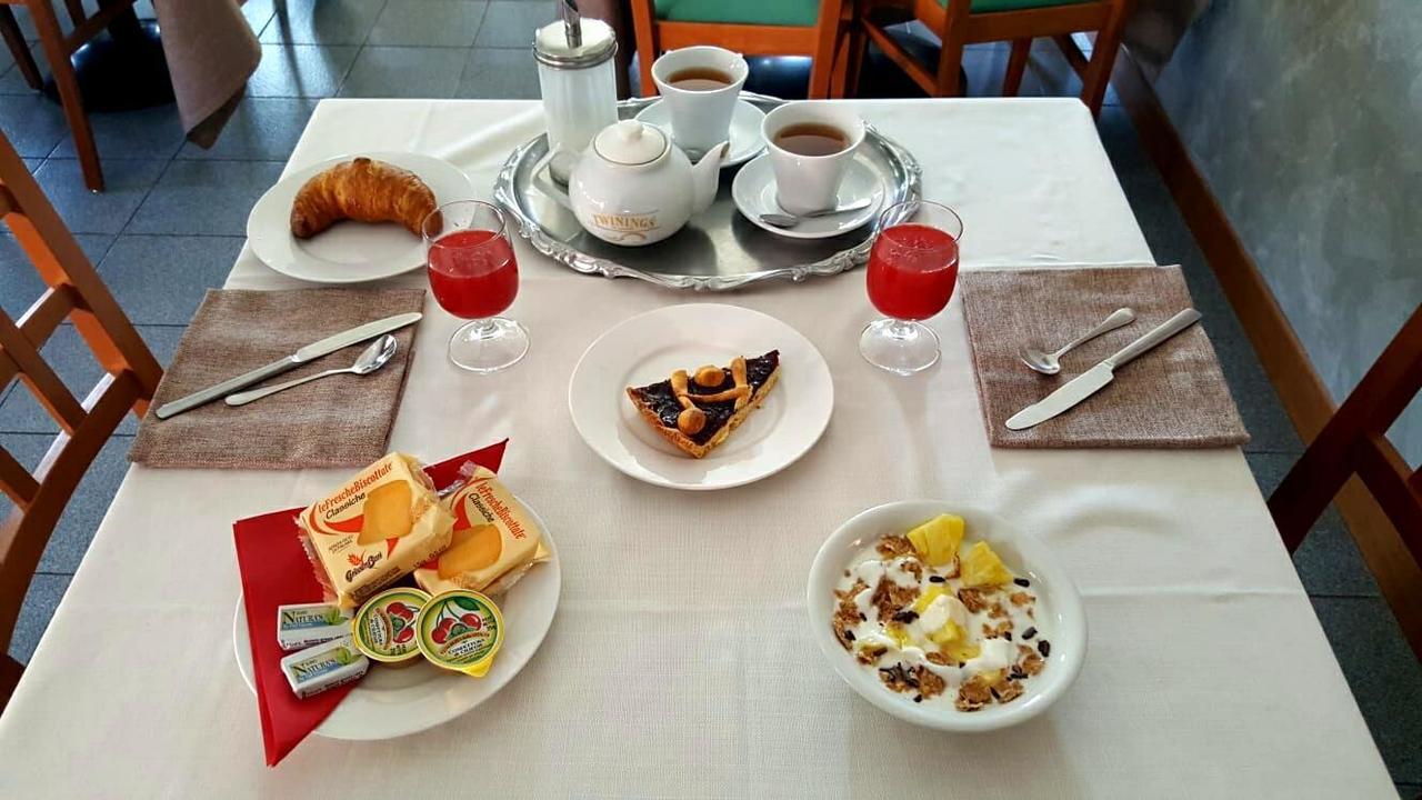 Hotel Ristorante Umbria Orvieto Exterior foto
